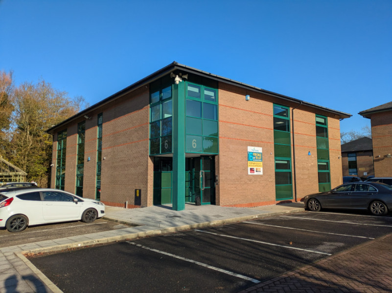 A wee office deal