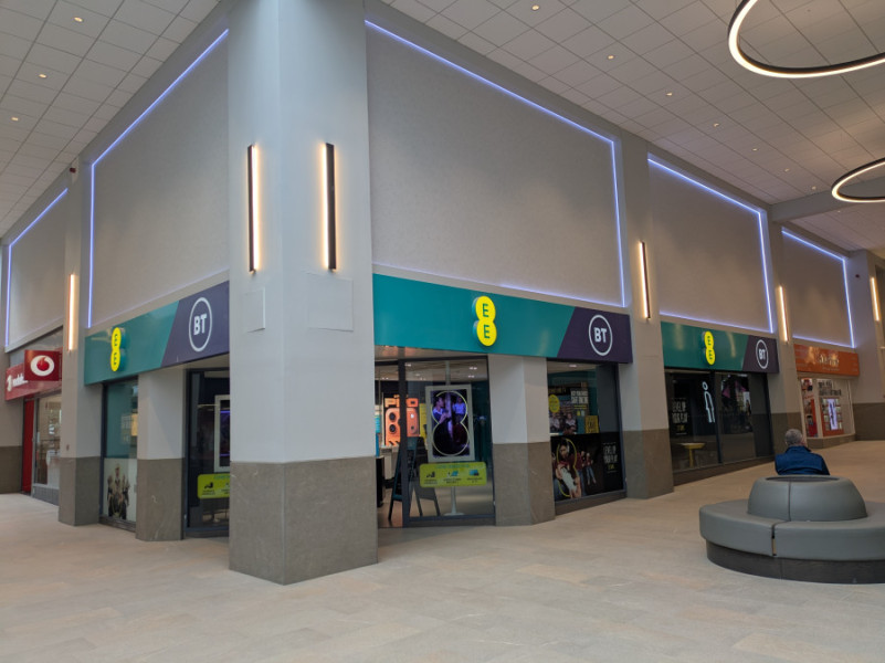EE renew fairhill centre ballymena lease